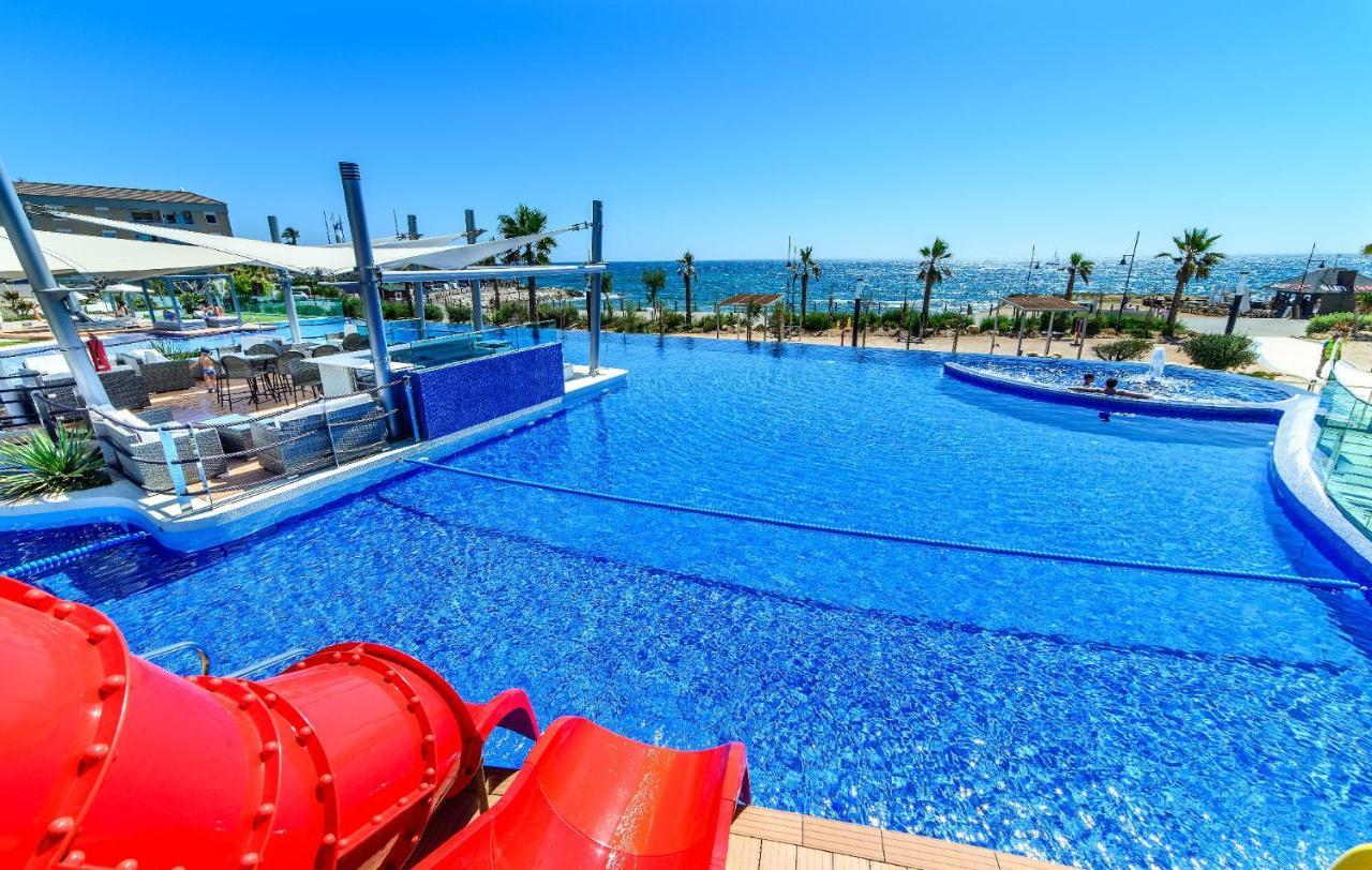 Apartamento En Sea Senses Freya تورّيفيِخا المظهر الخارجي الصورة